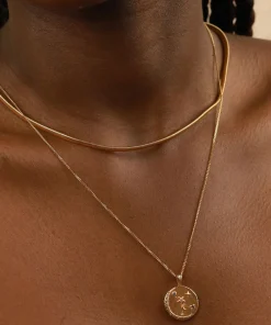 Necklaces*Astrid & Miyu Women's Zodiac Cancer Pendant Necklace - Gold