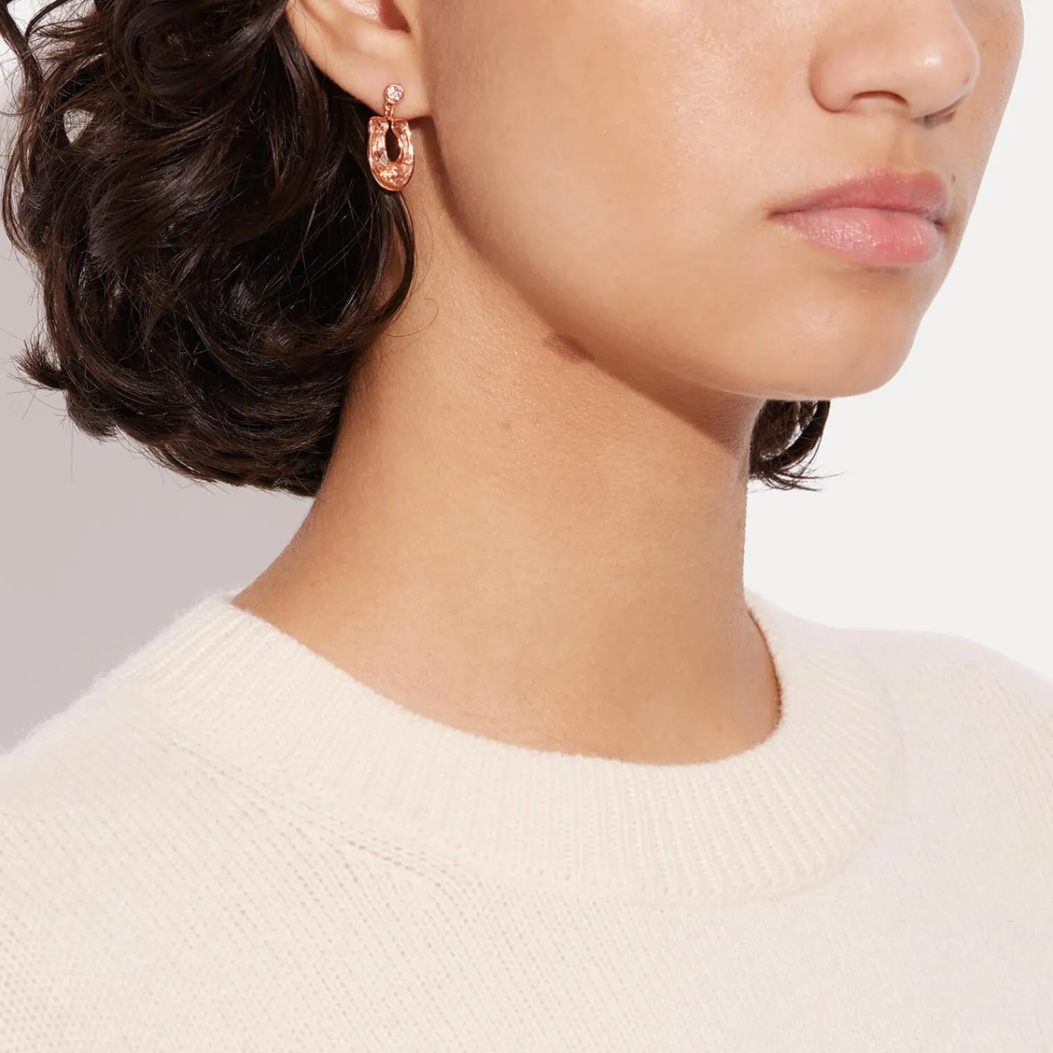 Earrings*Coach Faceted Crystal C Drop Earrings