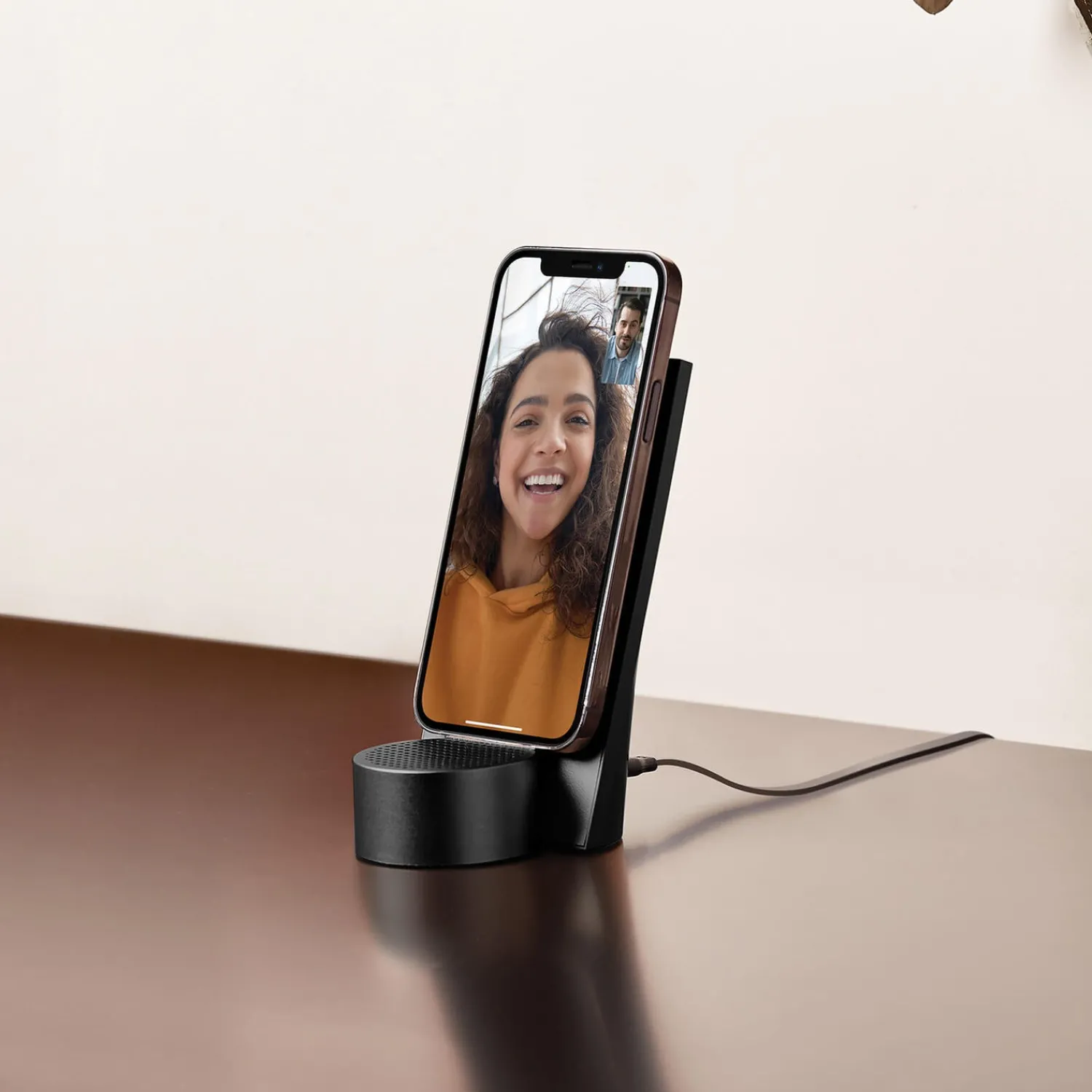 Home Accessories*Lexon City Energy Pro Phone Charger + Speaker - Black