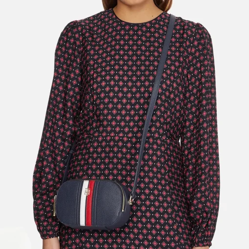 Shoulder Bags*Tommy Hilfiger Element Faux Leather Bag